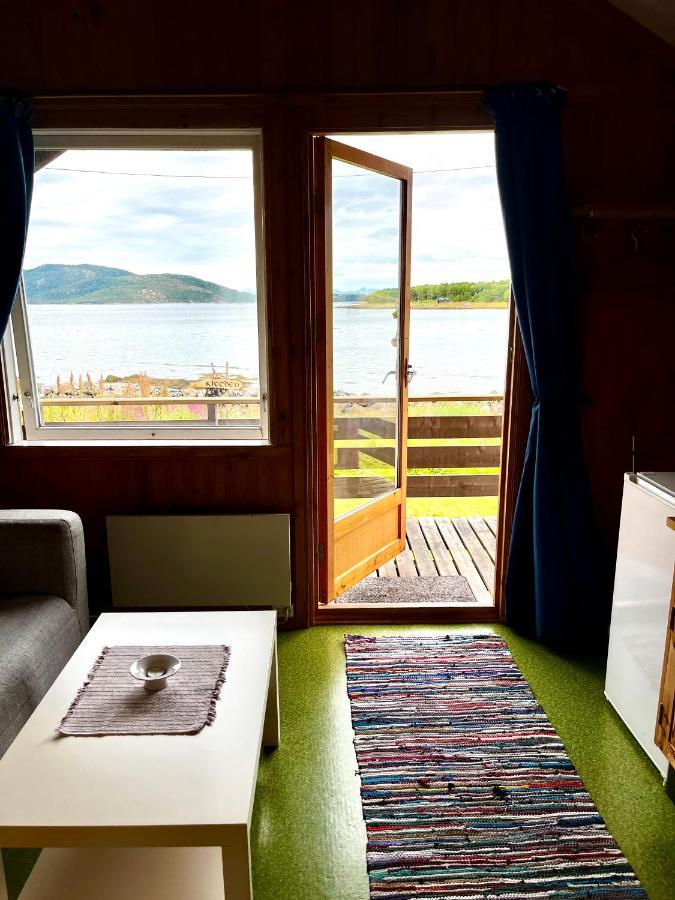 Base Camp Hamaroy Hotell Sorkil Exteriör bild