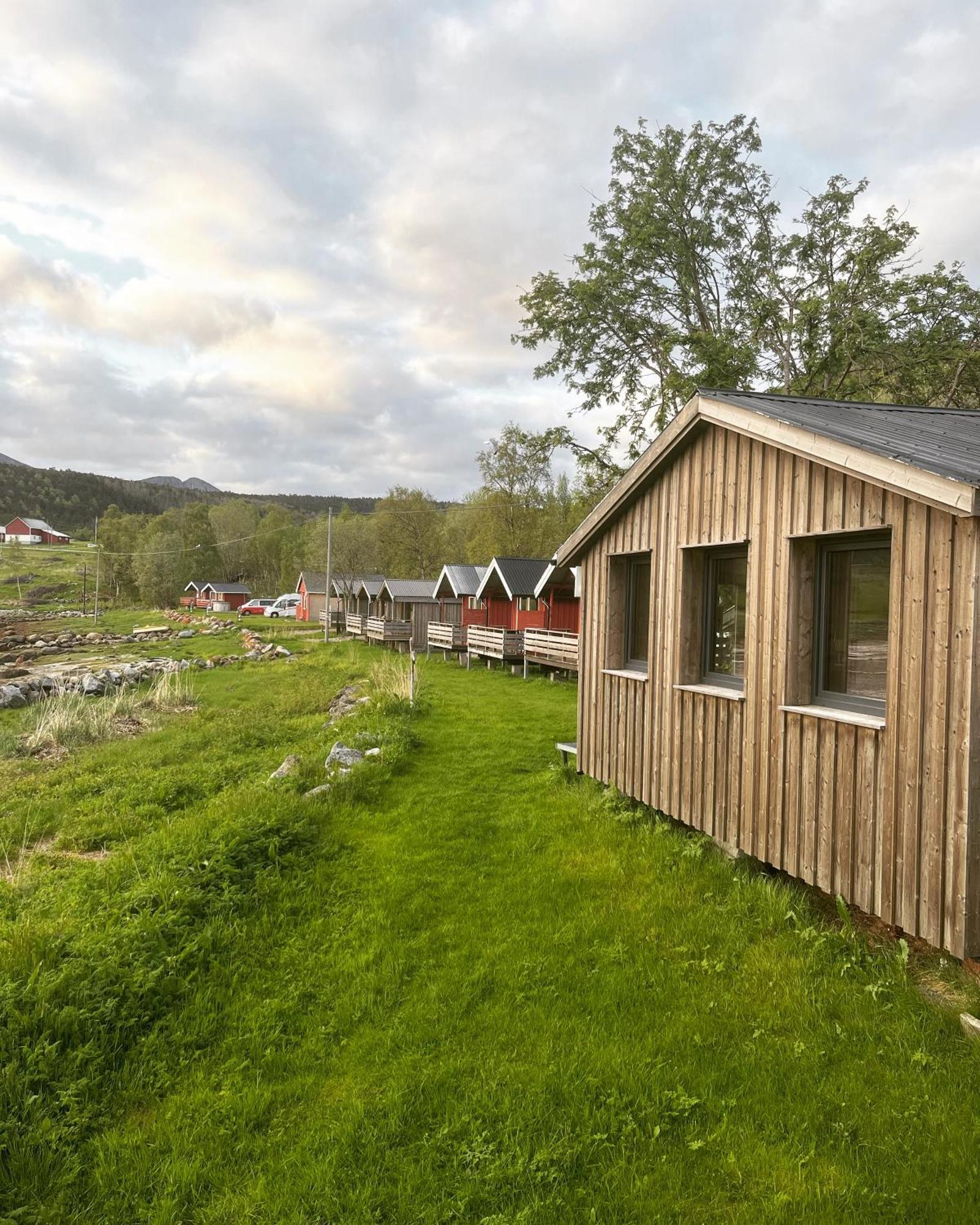 Base Camp Hamaroy Hotell Sorkil Exteriör bild